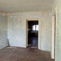 Продаж квартири Харків, ХТЗ, Рогань, 48м²