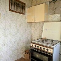 Продаж квартири Харків, ХТЗ, Рогань, 48м²