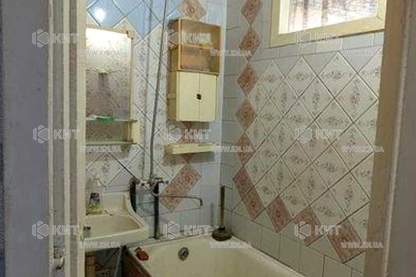 Продаж квартири Харків, ХТЗ, Рогань, 48м²