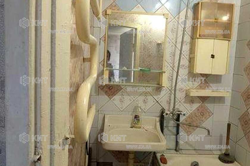 Продаж квартири Харків, ХТЗ, Рогань, 48м²