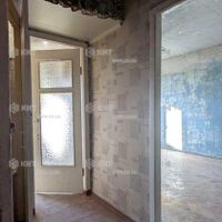 Продаж квартири Харків, ХТЗ, Рогань, 48м²
