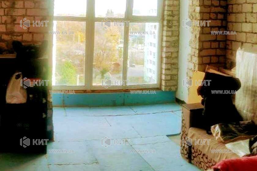 Продаж квартири Харків, ХТЗ, Рогань, 75м²
