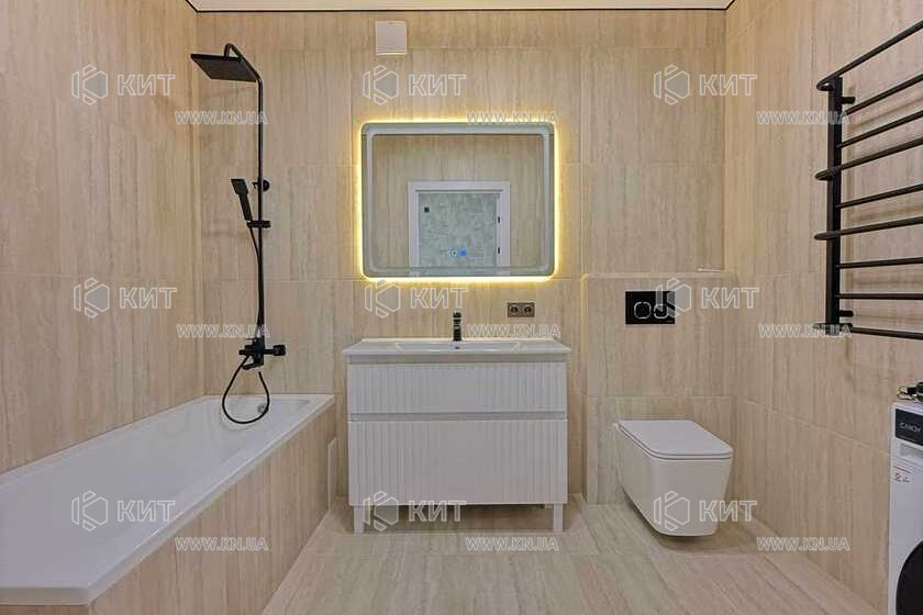 Продаж квартири Харків, ХТЗ, Рогань, 67.6м²