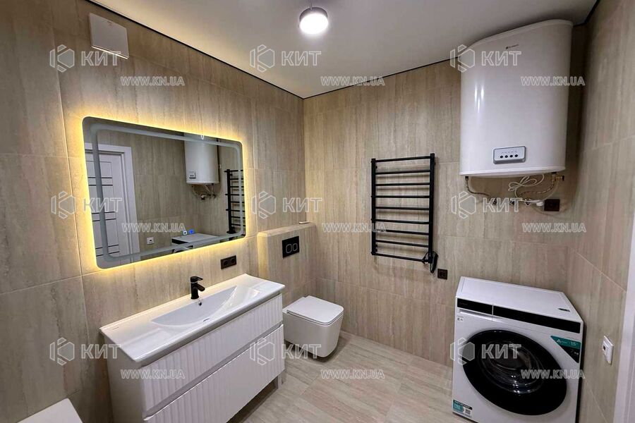 Продаж квартири Харків, ХТЗ, Рогань, 67.6м²