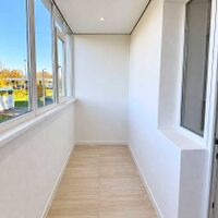 Продаж квартири Харків, ХТЗ, Рогань, 67.6м²