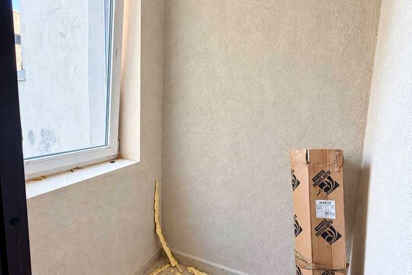 Продаж квартири Харків, ХТЗ, Рогань, 67.6м²