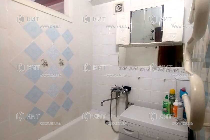 Продаж квартири Харків, ХТЗ, Рогань, 61м²