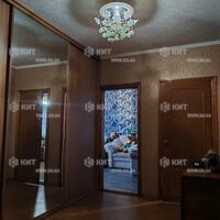 Продаж квартири Харків, ХТЗ, Рогань, 72м²