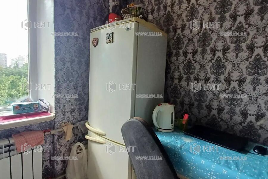 Продажа квартиры Харьков, ХТЗ, Рогань, 30м²