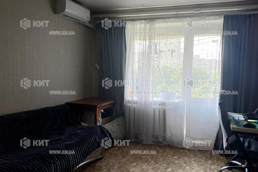 Продажа квартиры Харьков, ХТЗ, Рогань, 30м²
