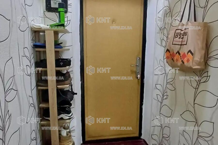 Продажа квартиры Харьков, ХТЗ, Рогань, 30м²