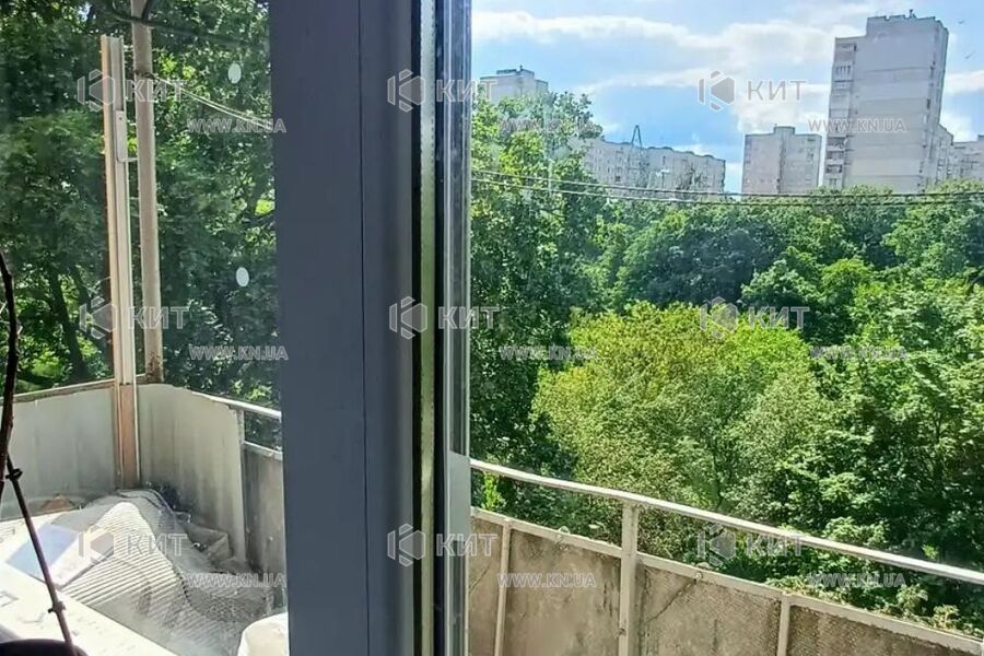 Продажа квартиры Харьков, ХТЗ, Рогань, 30м²