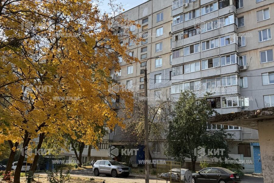 Продаж квартири Харків, Олексіївка, 33м²