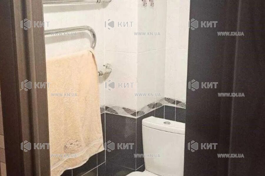 Продаж квартири Харків, ХТЗ, Рогань, 33м²
