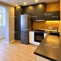 Продаж квартири Харків, Олексіївка, 56м²
