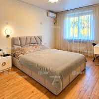 Продаж квартири Харків, Олексіївка, 56м²