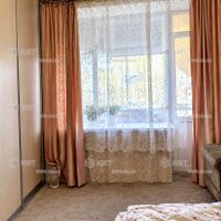 Продаж квартири Харків, ХТЗ, Рогань, 37м²
