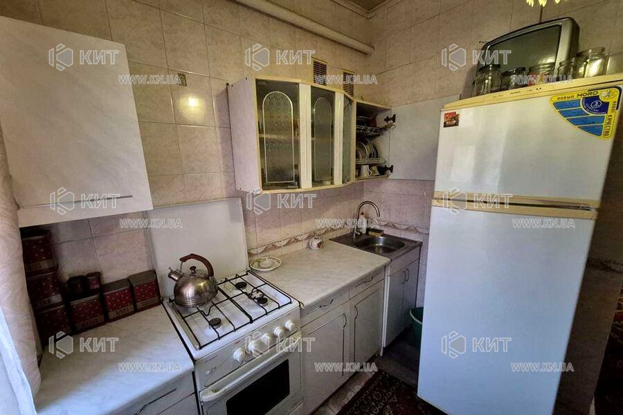 Продаж квартири Харків, ХТЗ, Рогань, 31м²