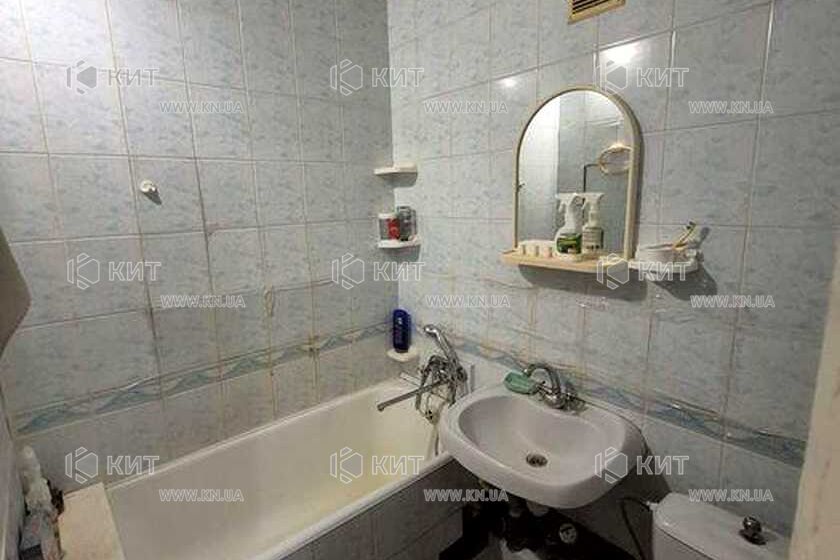 Продаж квартири Харків, ХТЗ, Рогань, 31м²