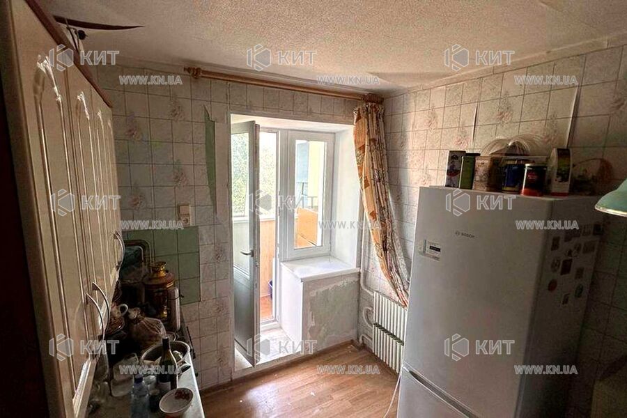 Продаж квартири Харків, Олексіївка, 37м²