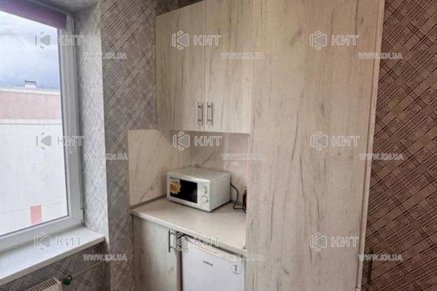 Продаж квартири Харків, Салтівка(Бараб.,Україна), 20м²
