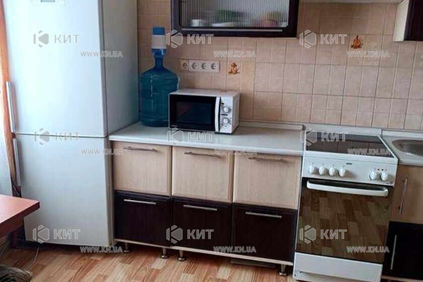 Продаж квартири Харків, Олексіївка, 39м²