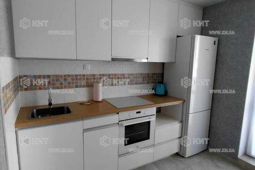 Продаж квартири Харків, ХТЗ, Рогань, 40м²