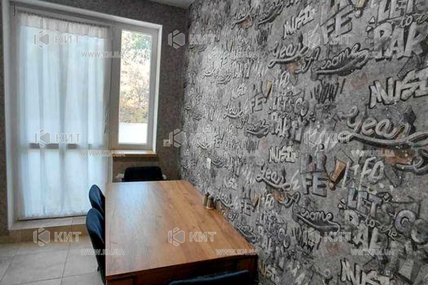 Продаж квартири Харків, ХТЗ, Рогань, 40м²