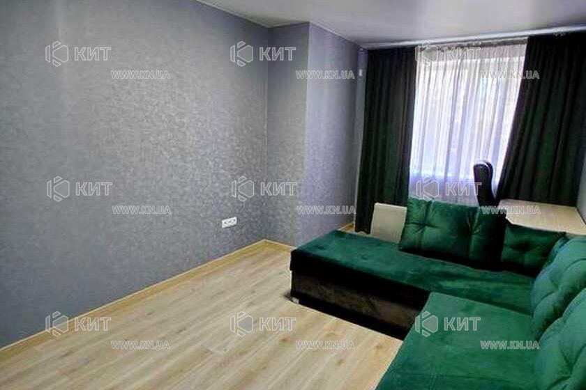 Продаж квартири Харків, ХТЗ, Рогань, 40м²