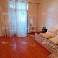 Продаж квартири Харків, ХТЗ, Рогань, 68м²