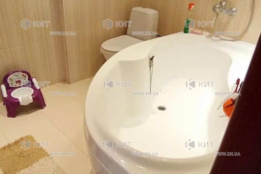 Продаж квартири Харків, ХТЗ, Рогань, 68м²