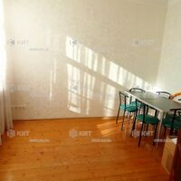 Продаж квартири Харків, ХТЗ, Рогань, 68м²