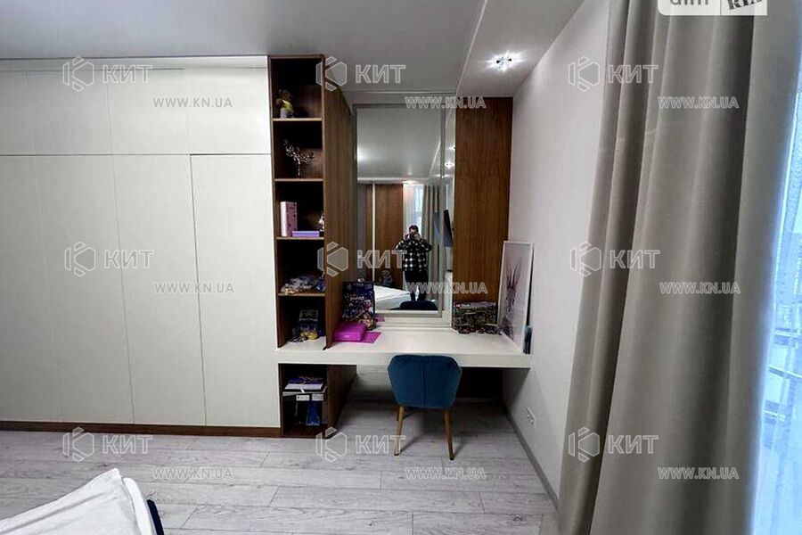 Продажа квартиры Харьков, Павлово Поле, 228м²
