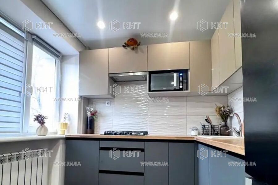 Продаж квартири Харків, Павлове Поле, 44м²
