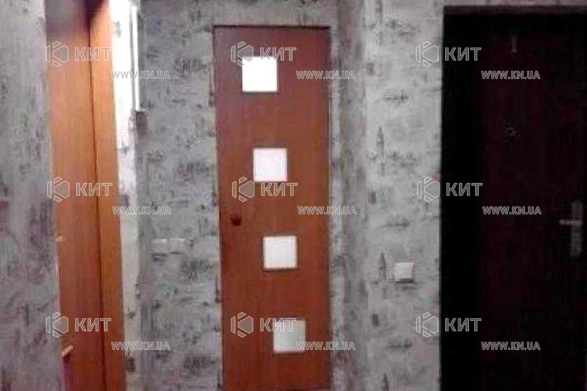 Продаж квартири Харків, ХТЗ, Рогань, 46м²