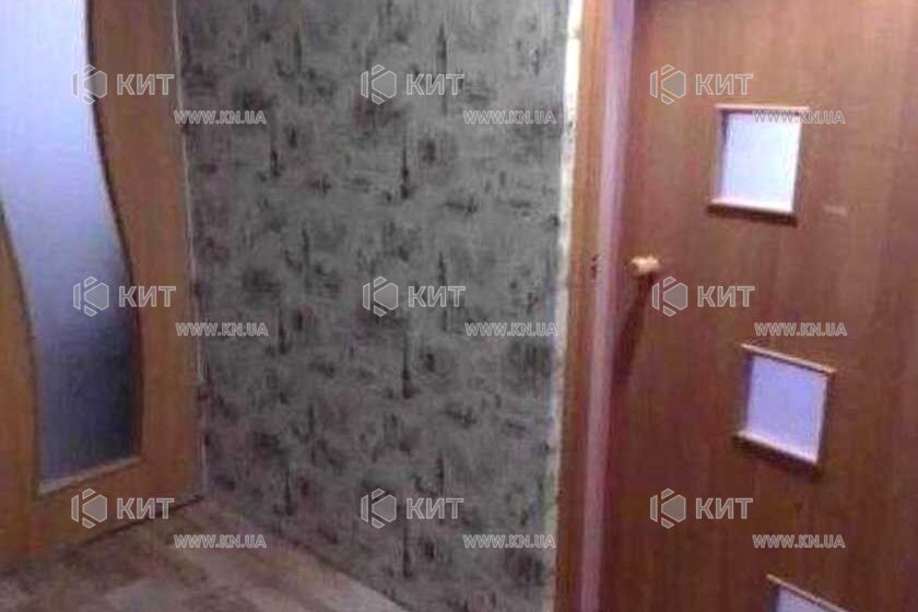 Продаж квартири Харків, ХТЗ, Рогань, 46м²