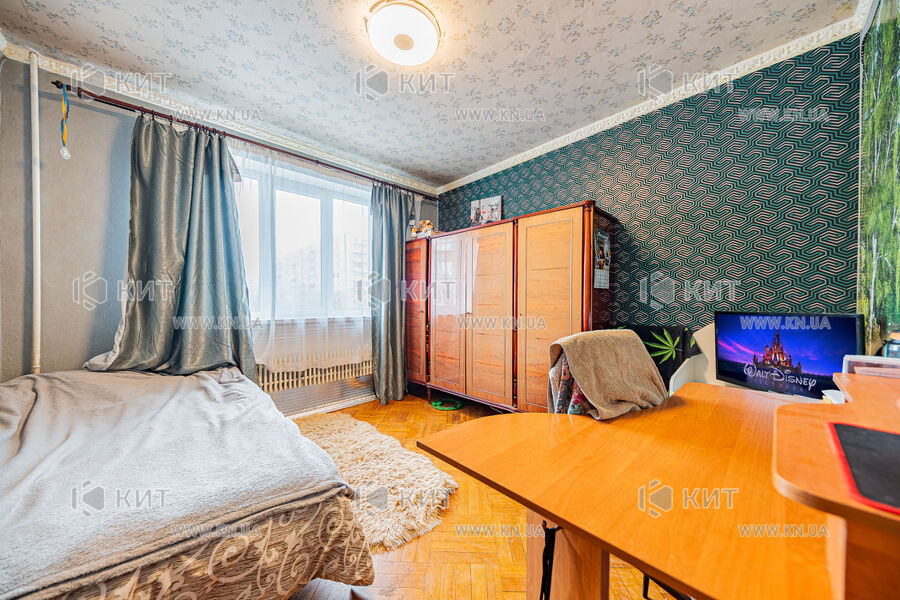 Продаж квартири Харків, Залютино, 50м²