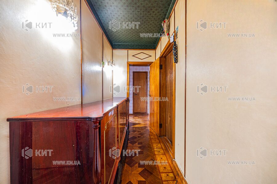 Продаж квартири Харків, Залютино, 50м²