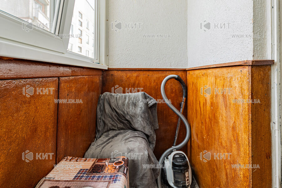 Продаж квартири Харків, Залютино, 50м²