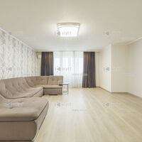 Продаж квартири Харків, Малишева, 135м²