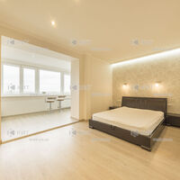 Продаж квартири Харків, Малишева, 135м²