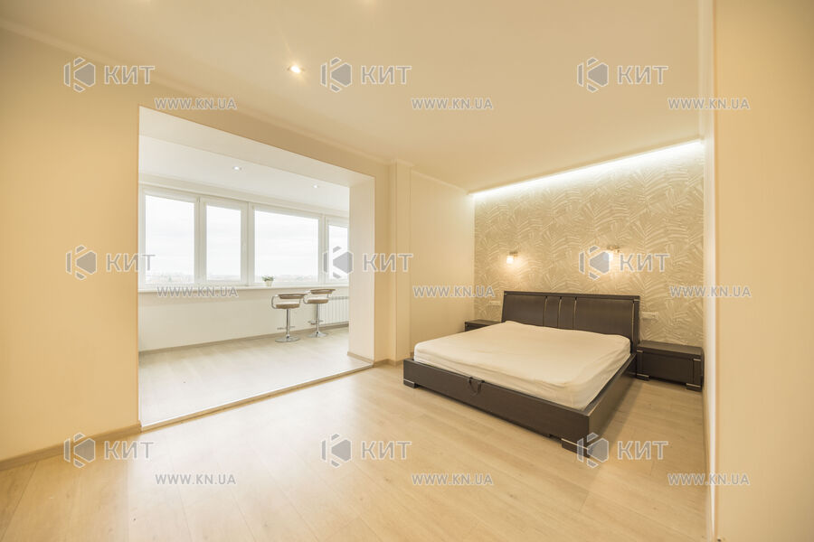 Продаж квартири Харків, Малишева, 135м²