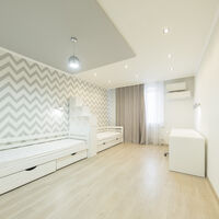 Продаж квартири Харків, Малишева, 135м²