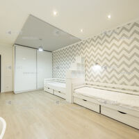 Продаж квартири Харків, Малишева, 135м²