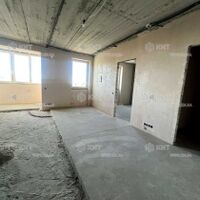Продаж квартири Харків, ХТЗ, Рогань, 48м²