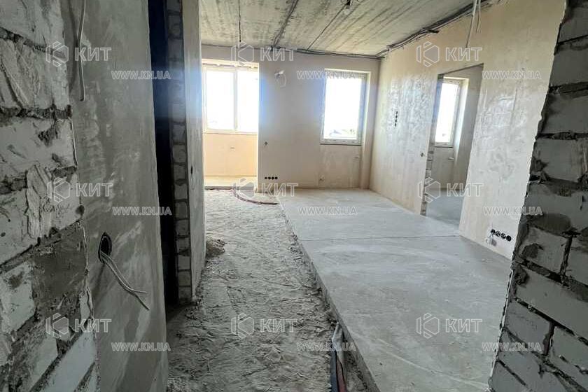 Продаж квартири Харків, ХТЗ, Рогань, 48м²