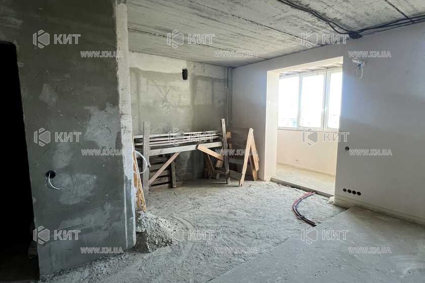 Продаж квартири Харків, ХТЗ, Рогань, 48м²