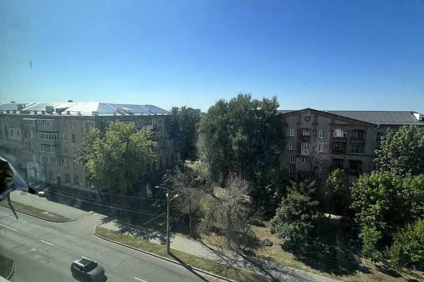 Продаж квартири Харків, ХТЗ, Рогань, 48м²