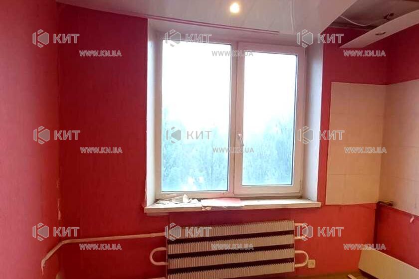 Продаж квартири Харків, ХТЗ, Рогань, 33м²