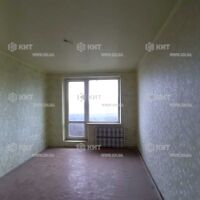 Продаж квартири Харків, ХТЗ, Рогань, 33м²